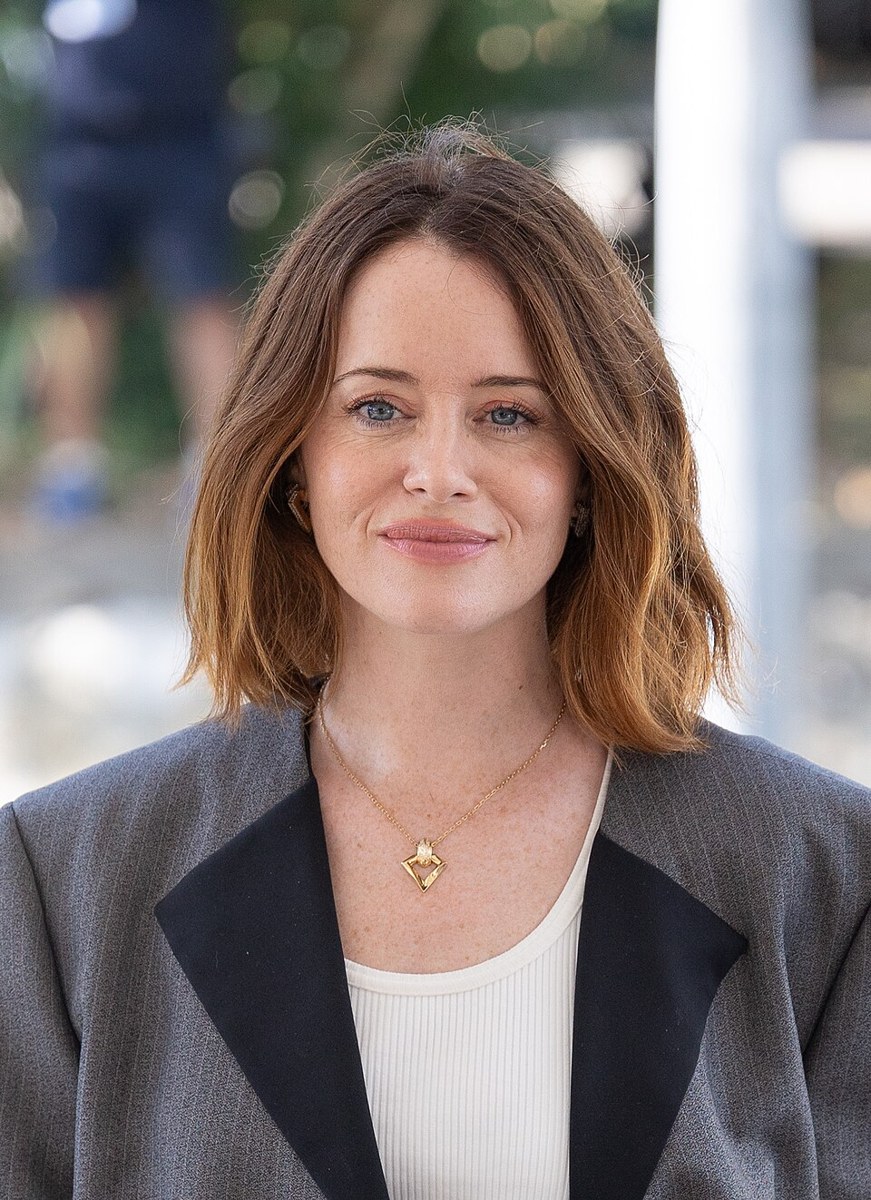 Claire Foy The Crown Salary: $40K Per Episode