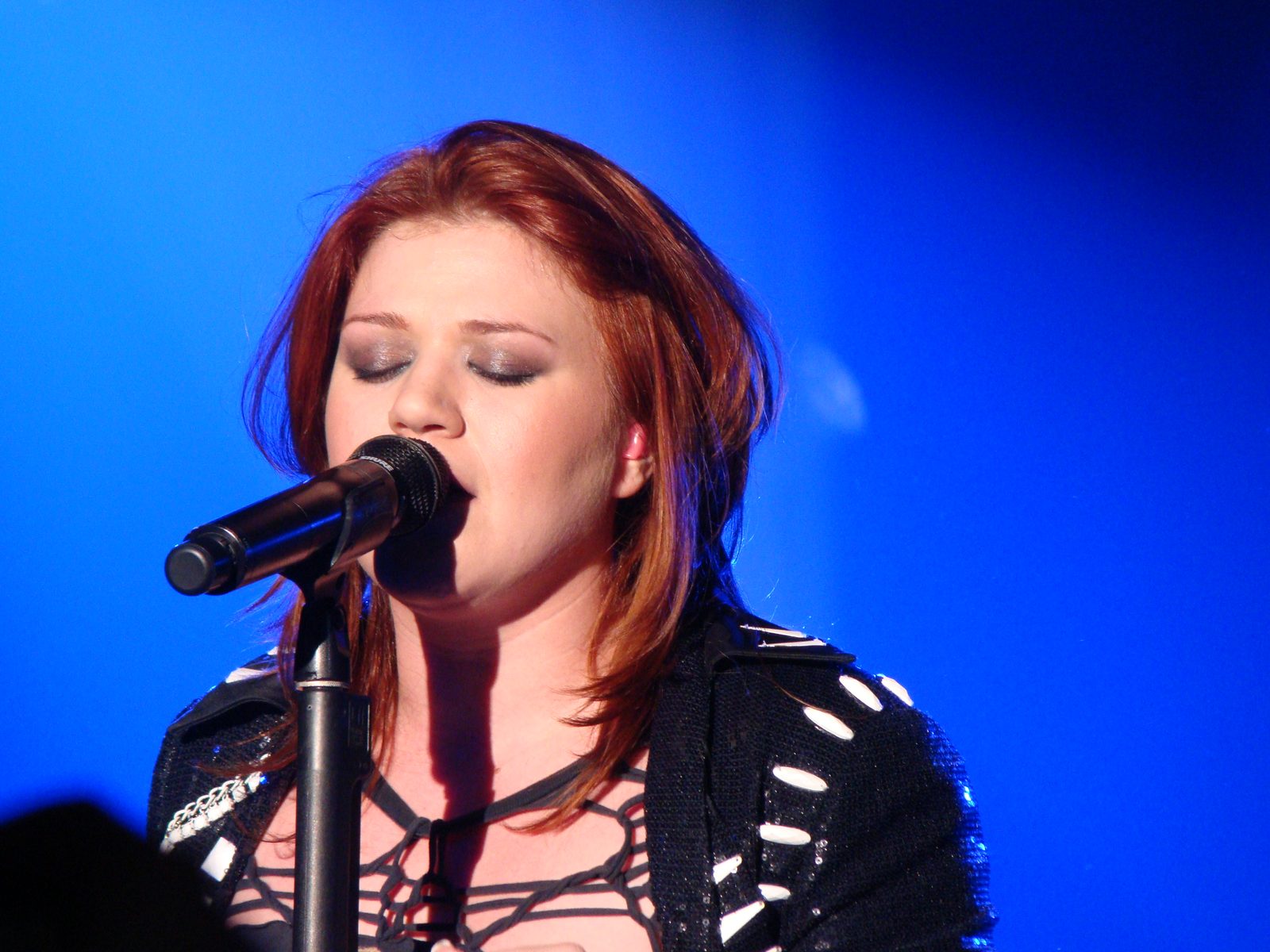 Kelly Clarkson, mother of 2