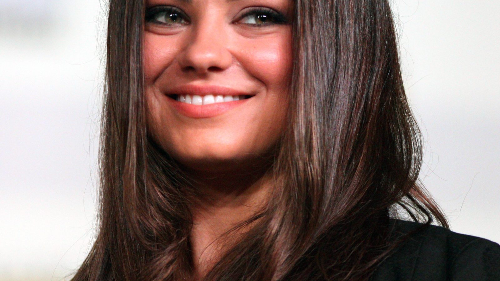 Mila Kunis, mother of 2