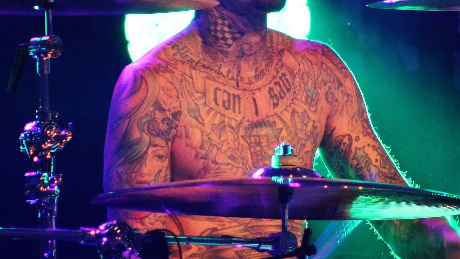 Travis Barker — family and biography profile photo
