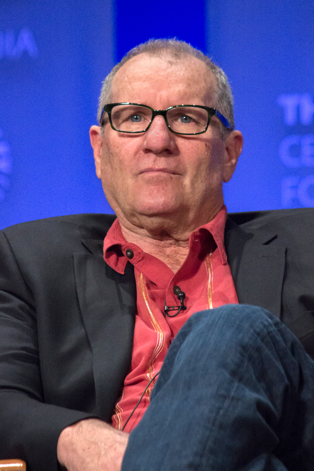 Ed O'Neill — parent of two children with wife Catherine Rusoff
