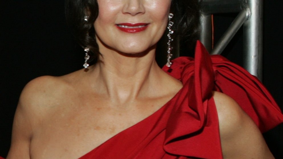 Lynda Carter — public figure profile photo