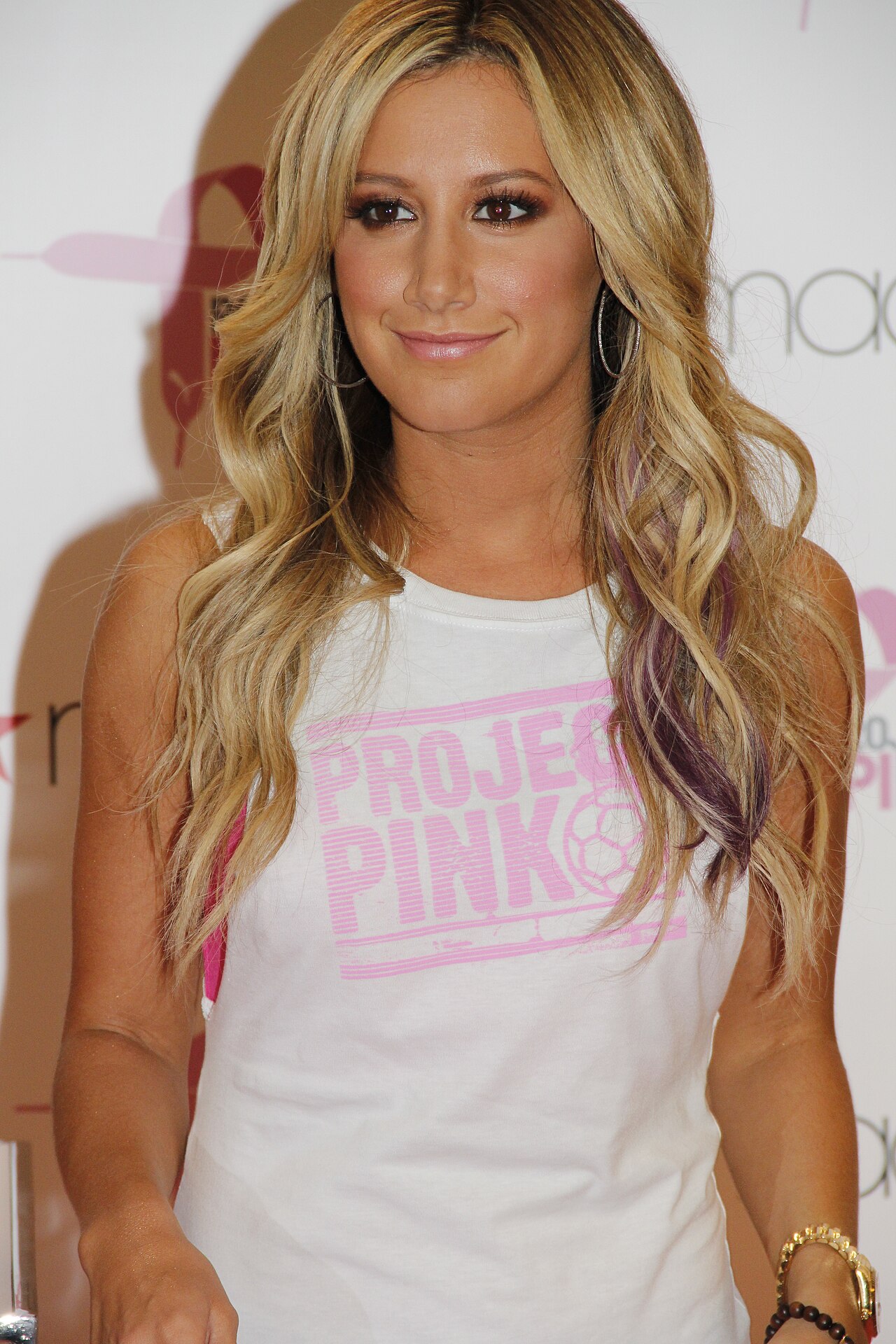 How Old Is Ashley Tisdale's Daughter? Jupiter & Emerson (2026)