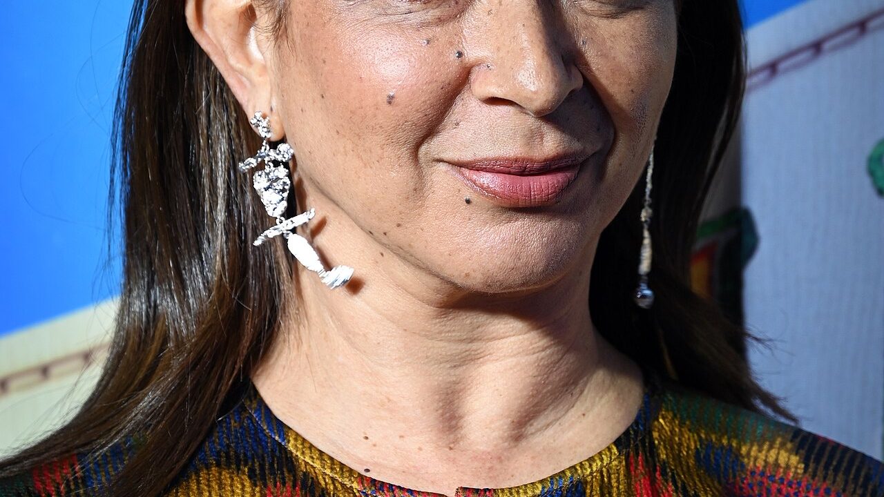 Maya Rudolph — public figure profile photo