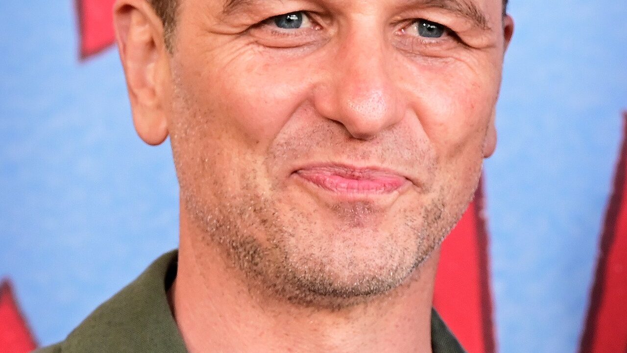 Matthew Rhys relationship and dating profile photo