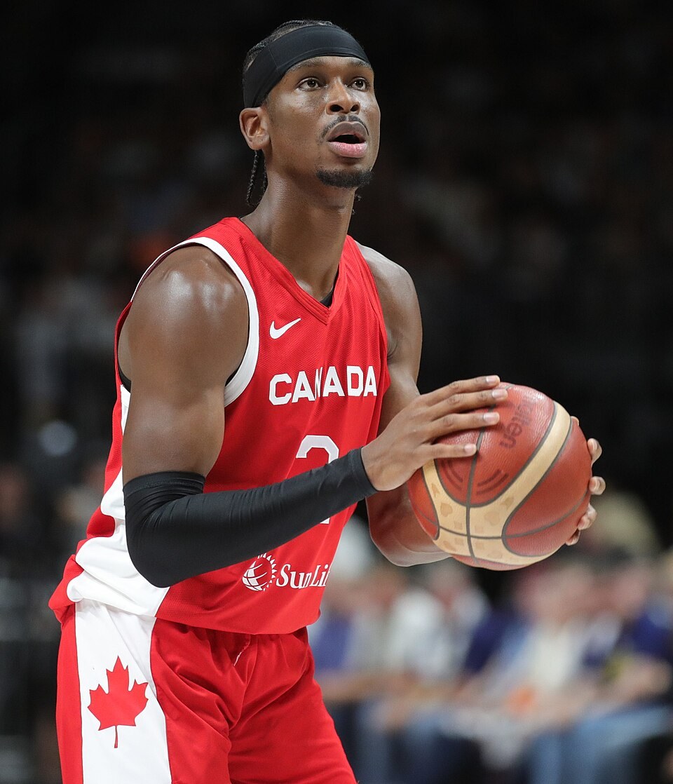 Shai Gilgeous-Alexander playing for the Oklahoma City Thunder