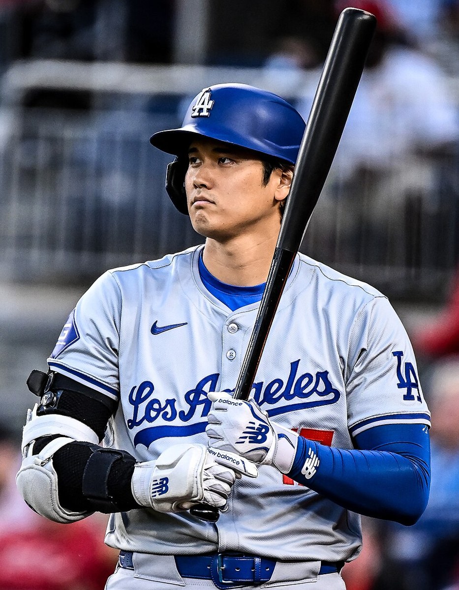 Shohei Ohtani batting for the Los Angeles Dodgers