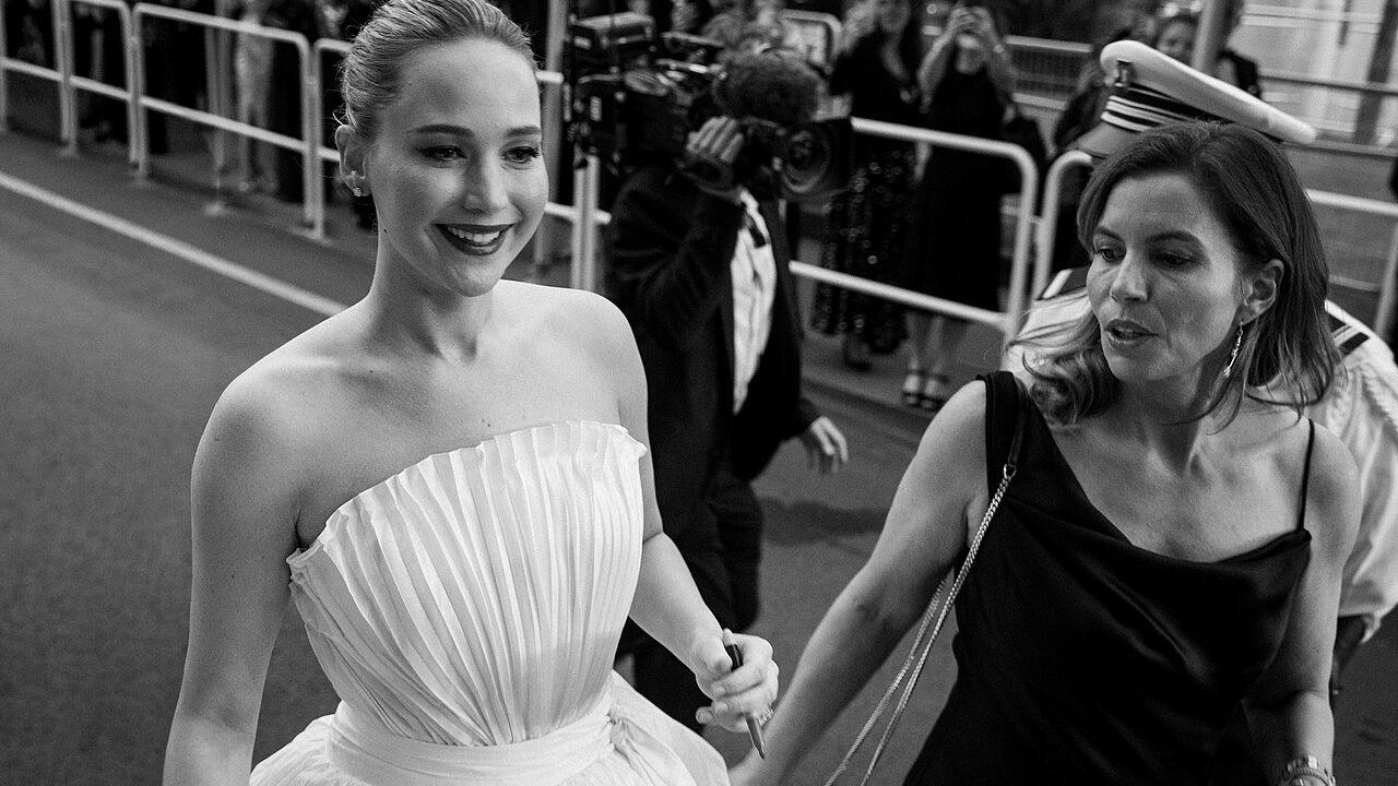 Jennifer Lawrence biography profile photo