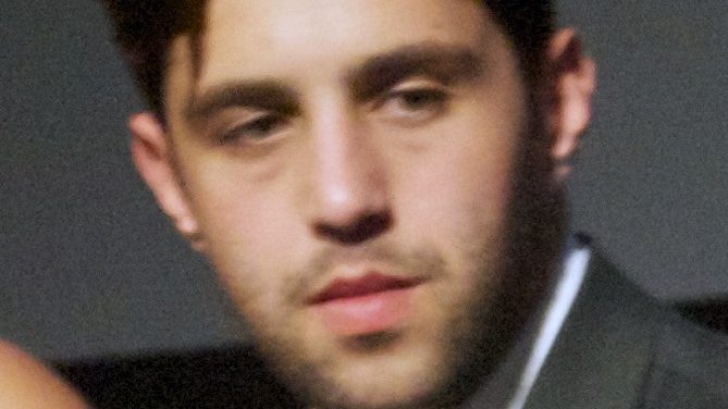 Josh Peck biography profile photo