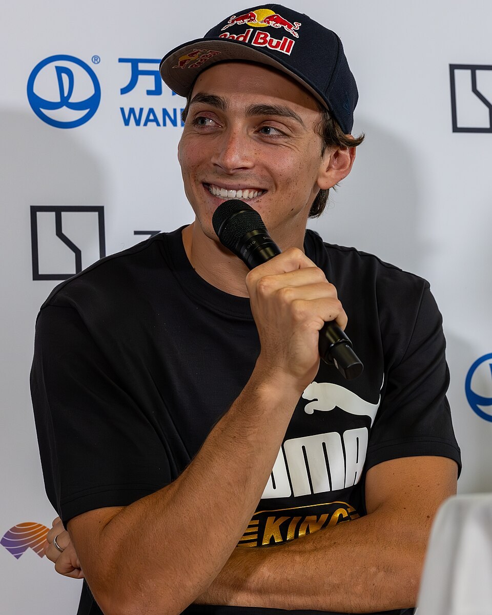 Mondo Duplantis pole vaulting at a championship