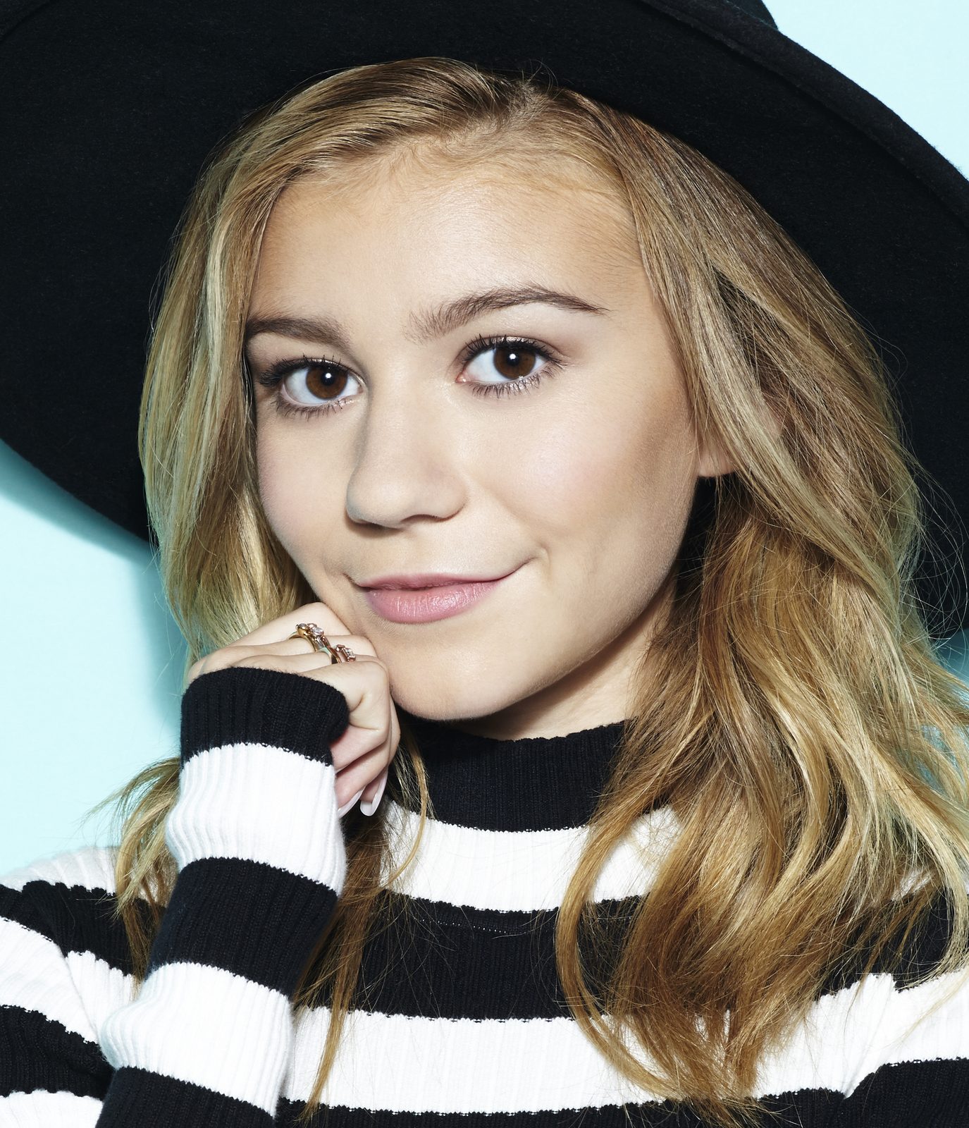 G Hannelius smiling at a Disney Channel event as a teenager