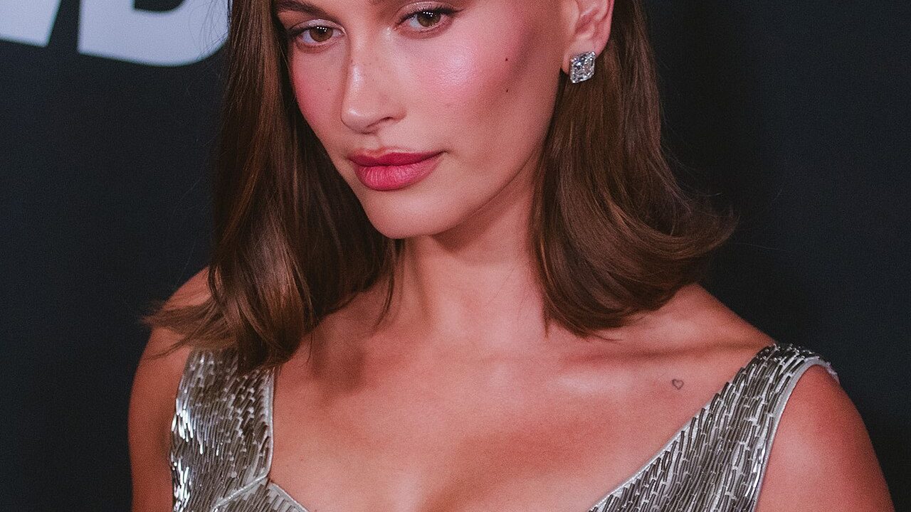 Hailey Bieber then and now profile photo