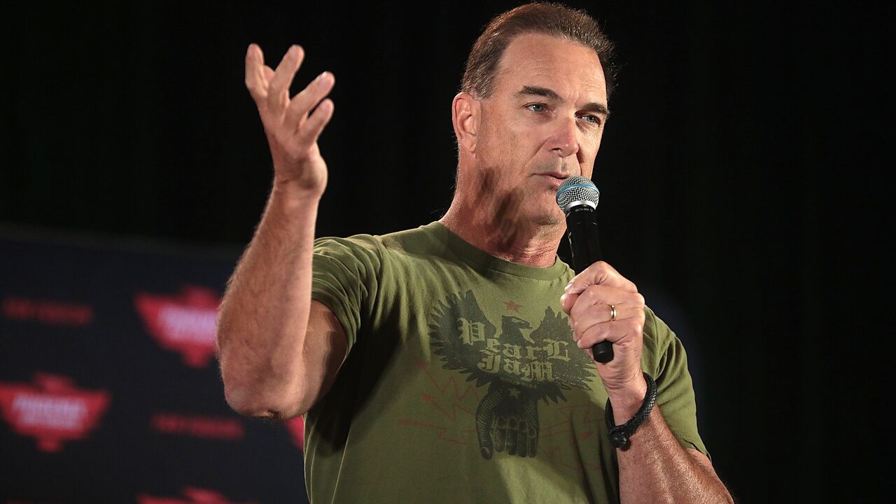 Patrick Warburton then and now profile photo