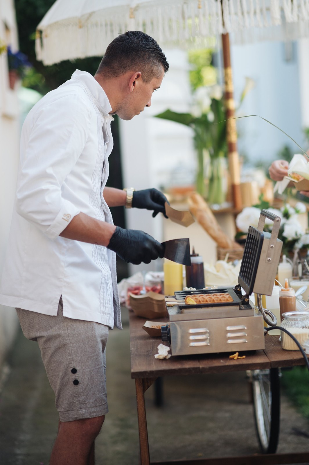 Thematic illustration: a professional kitchen with chef tools