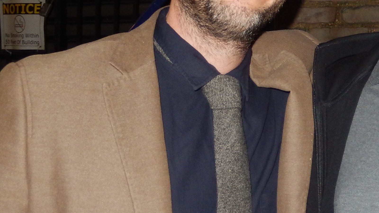Ike Barinholtz — relationship status and love life