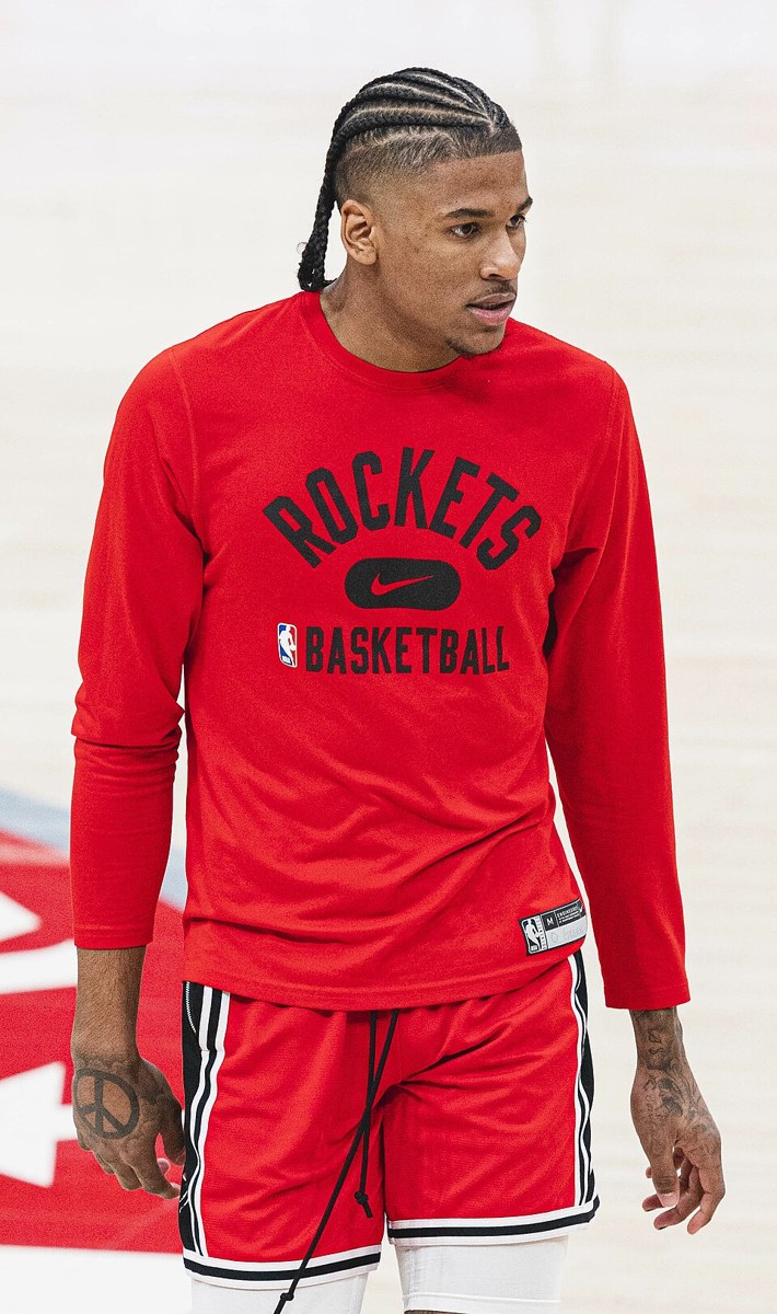 Jalen Green playing basketball in the NBA
