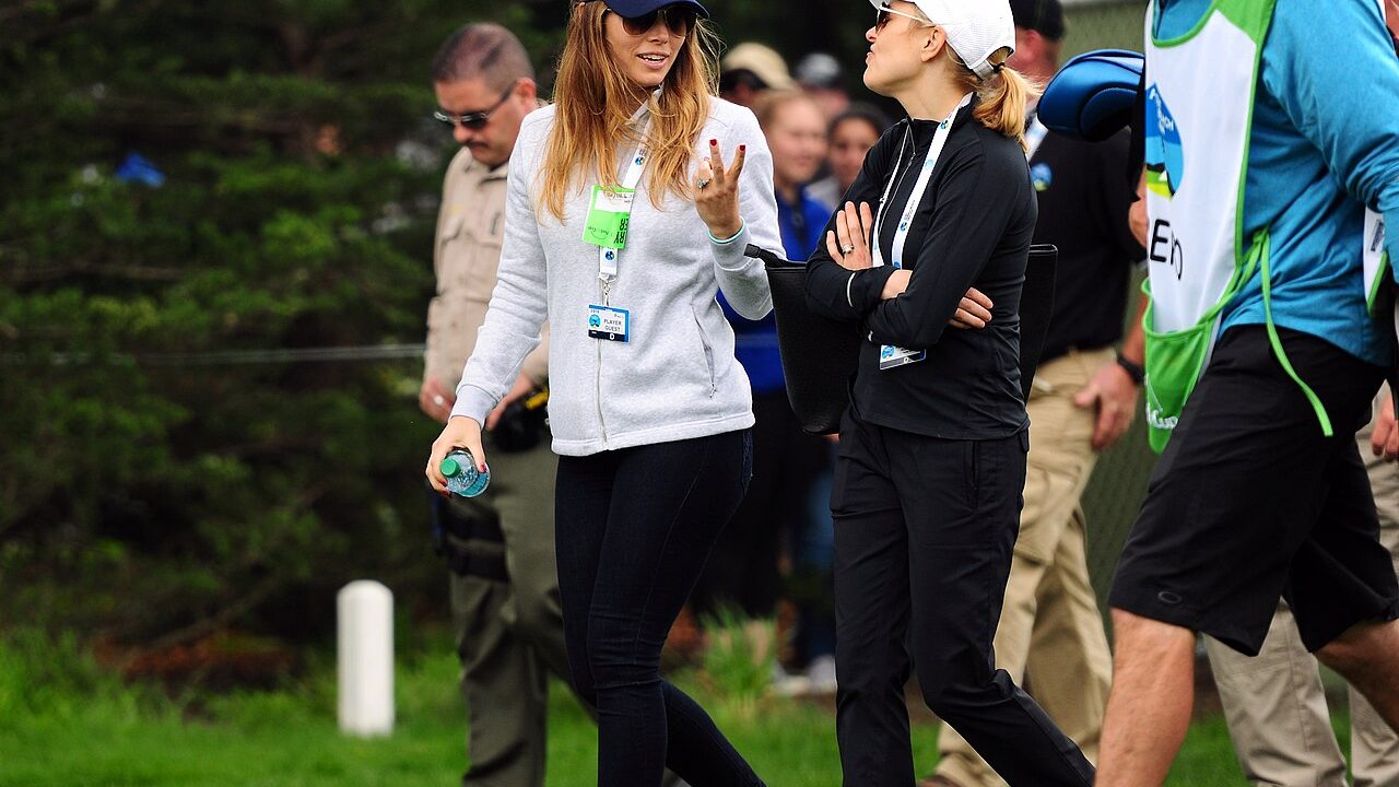 Jessica Biel relationship and dating profile photo
