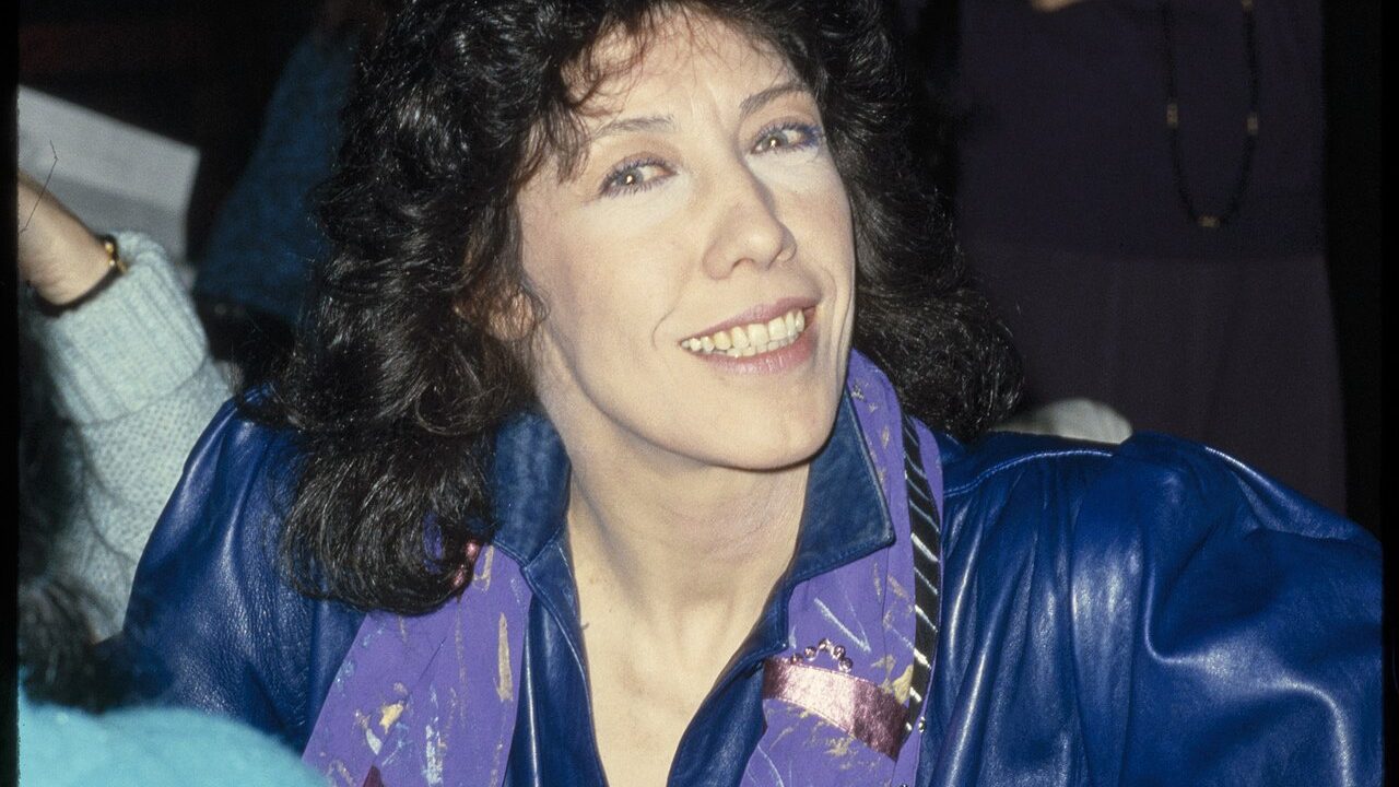 Lily Tomlin relationship and dating profile photo